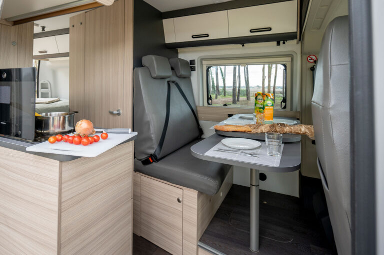 mr.vancamper_explorer_5